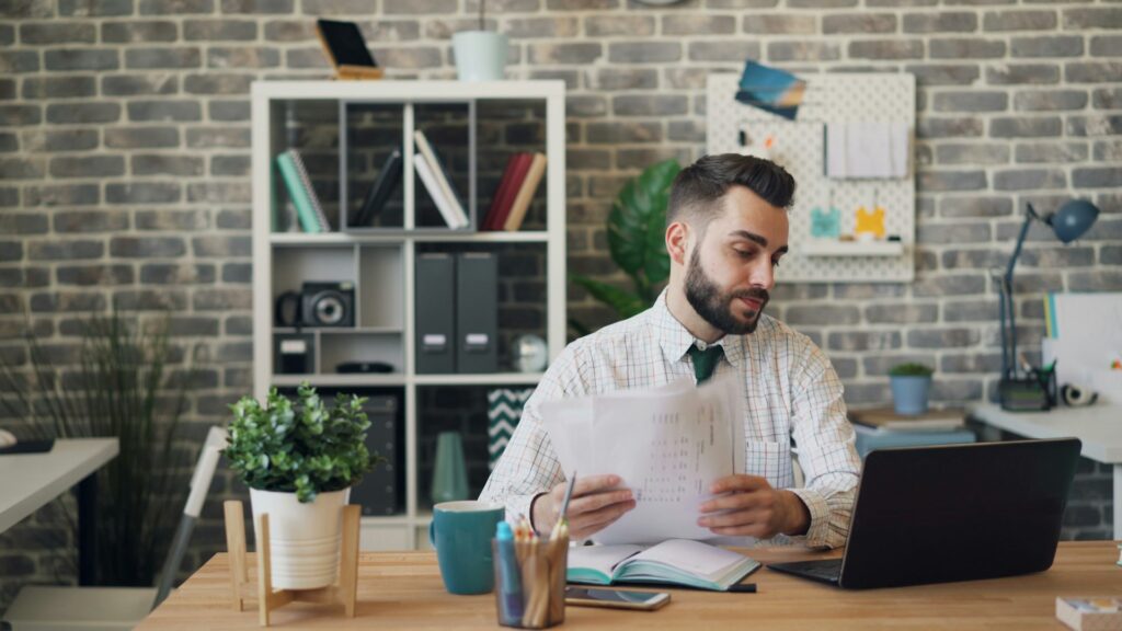 Povinné vracení DPH z neuhrazených závazků od 2025: Jak se na změnu připravit?